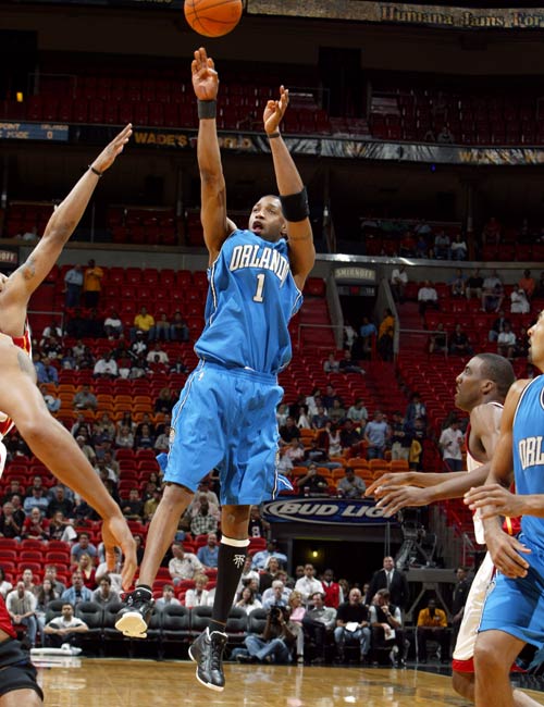 0-3完败！亚洲冠军太丢人，一胜难求垫底出局，球迷：怎么进的世界杯？