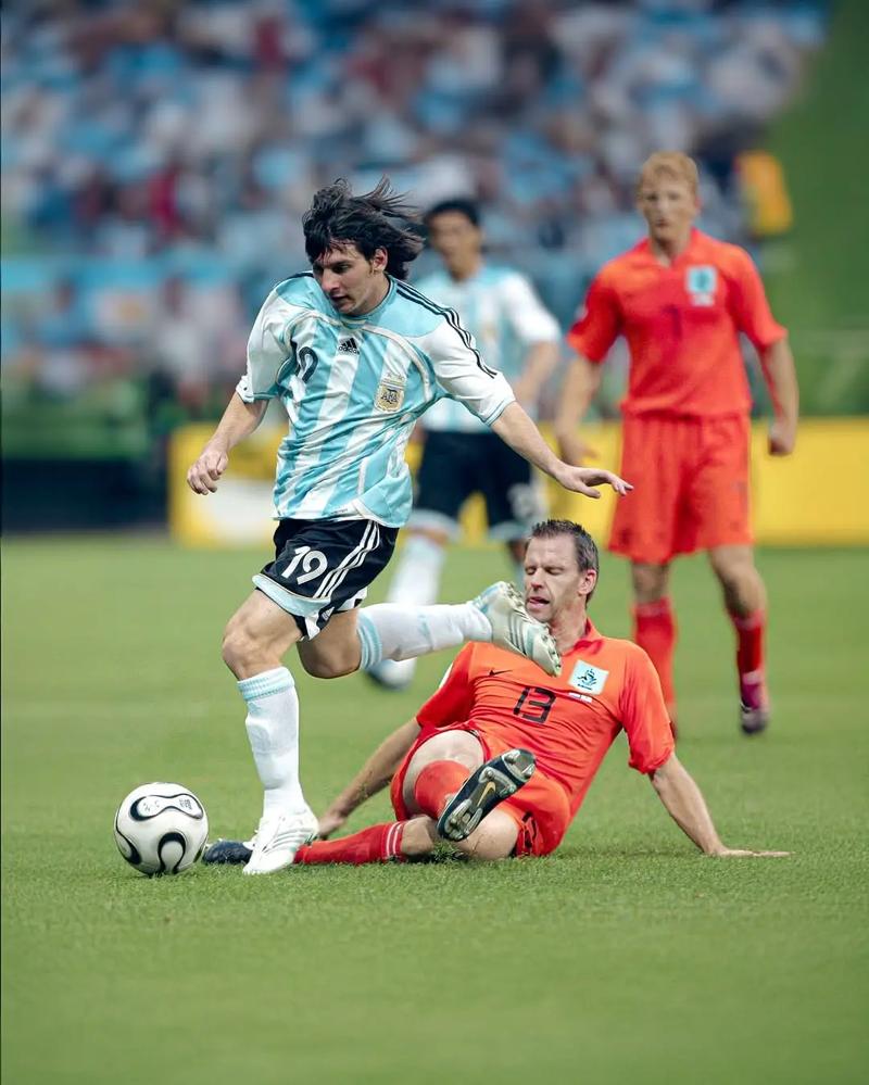 篮球NBA大交易流言四起，多队积极运作