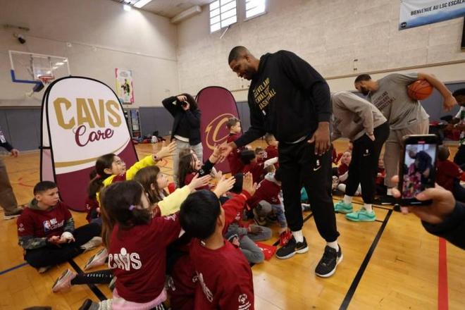 NBA｜马克威廉斯体检不过关 湖人 黄蜂 交易取消