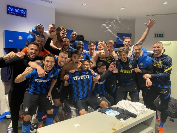 西媒：皇马将就内格雷拉案向FIFA投诉，称长期遭不公对待